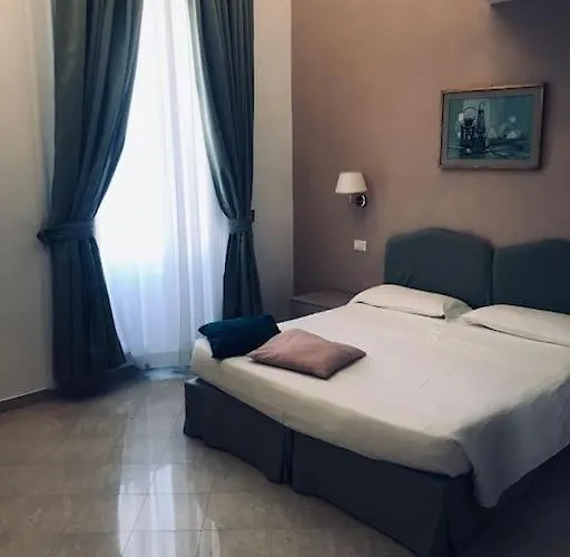 43 Ampio E Comodo Nel Centro Di *